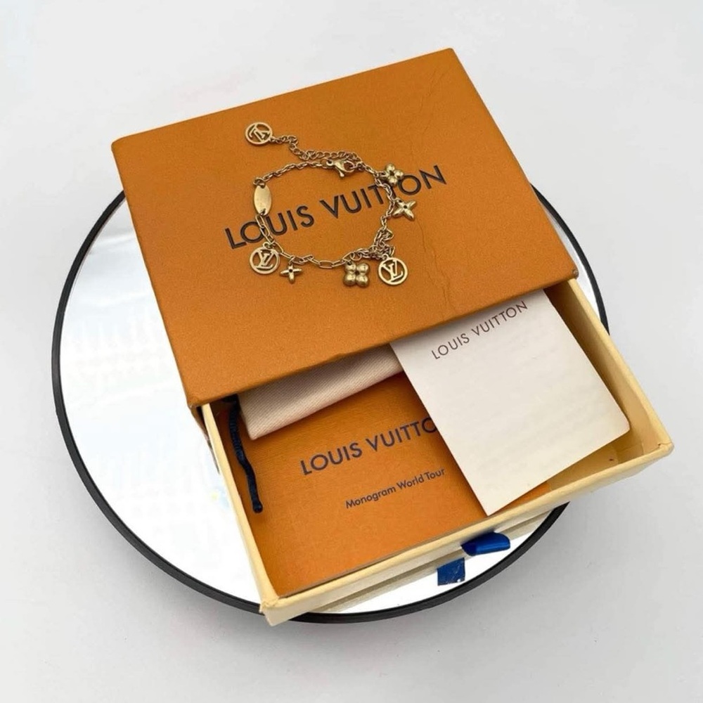 Louis Vuitton Full Inclusion Gold Blooming Supple Charm Bracelet